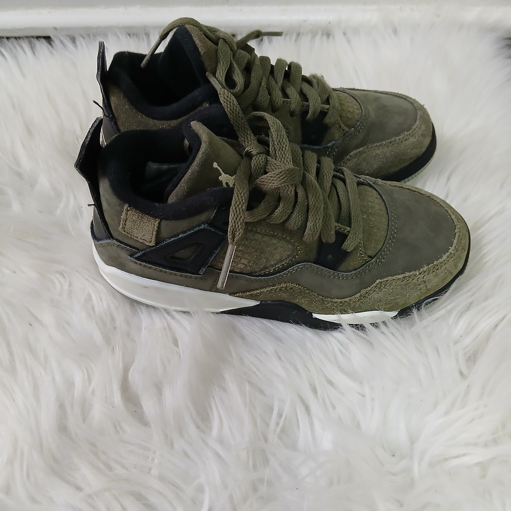 Jordan Retro 4 Olive Green Kid's Sneakers